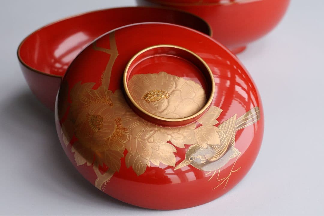 【MB178】輪島塗 花鳥金蒔絵 朱塗椀 二客 煮物椀 天然木漆塗 鶯牡丹 昭和