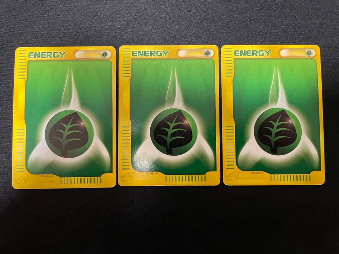 ミ*ル様 【超希少】劇場限定VSパック 水の都のラティアス&ラティオス 全30枚