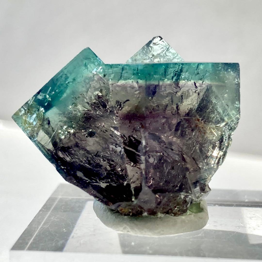 491 イギリス　レディアナベラ鉱山　フェアリーホールズポケッフローライト