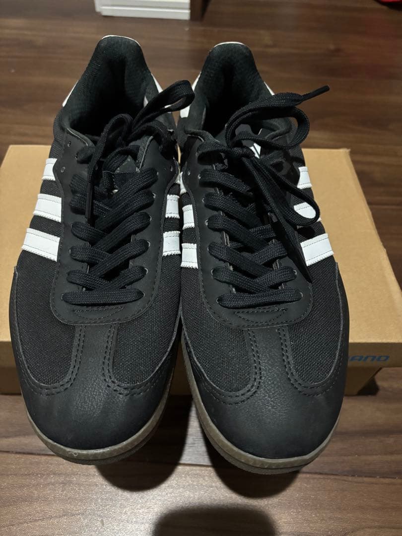 adidas VELOSAMBA ブラック/ホワイト スニーカー　26.5cm