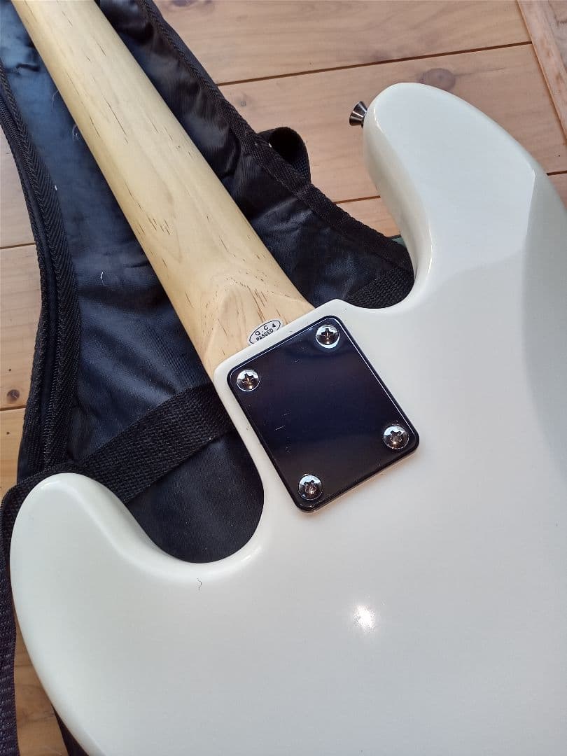 SELDER エレキベース 美品