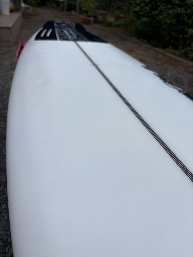 送料込 美品 JSサーフボード monsta8 5'8\"