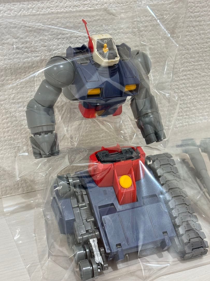 ②ジャンクプラモデル・スパロボ グランゾン MGガンタンク・ロボット(ガンプラ)