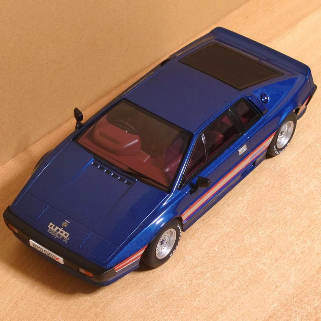 1/18 ロータスエスプリターボ ブルー 1981 Lotus Esprit