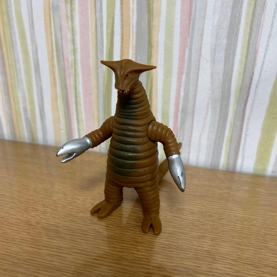 ウルトラマン　怪獣　14体　ソフビ　ウルトラ怪獣500 2013年　生産終了品