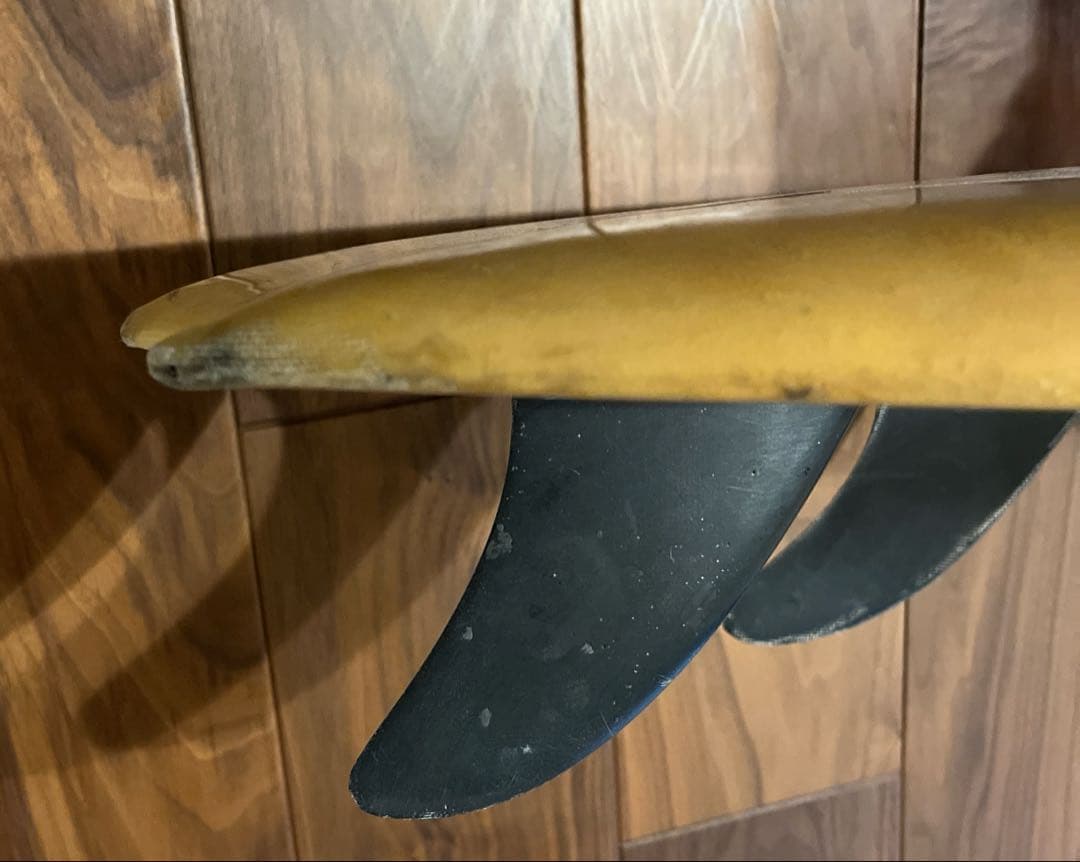 サーフボード　傷あり