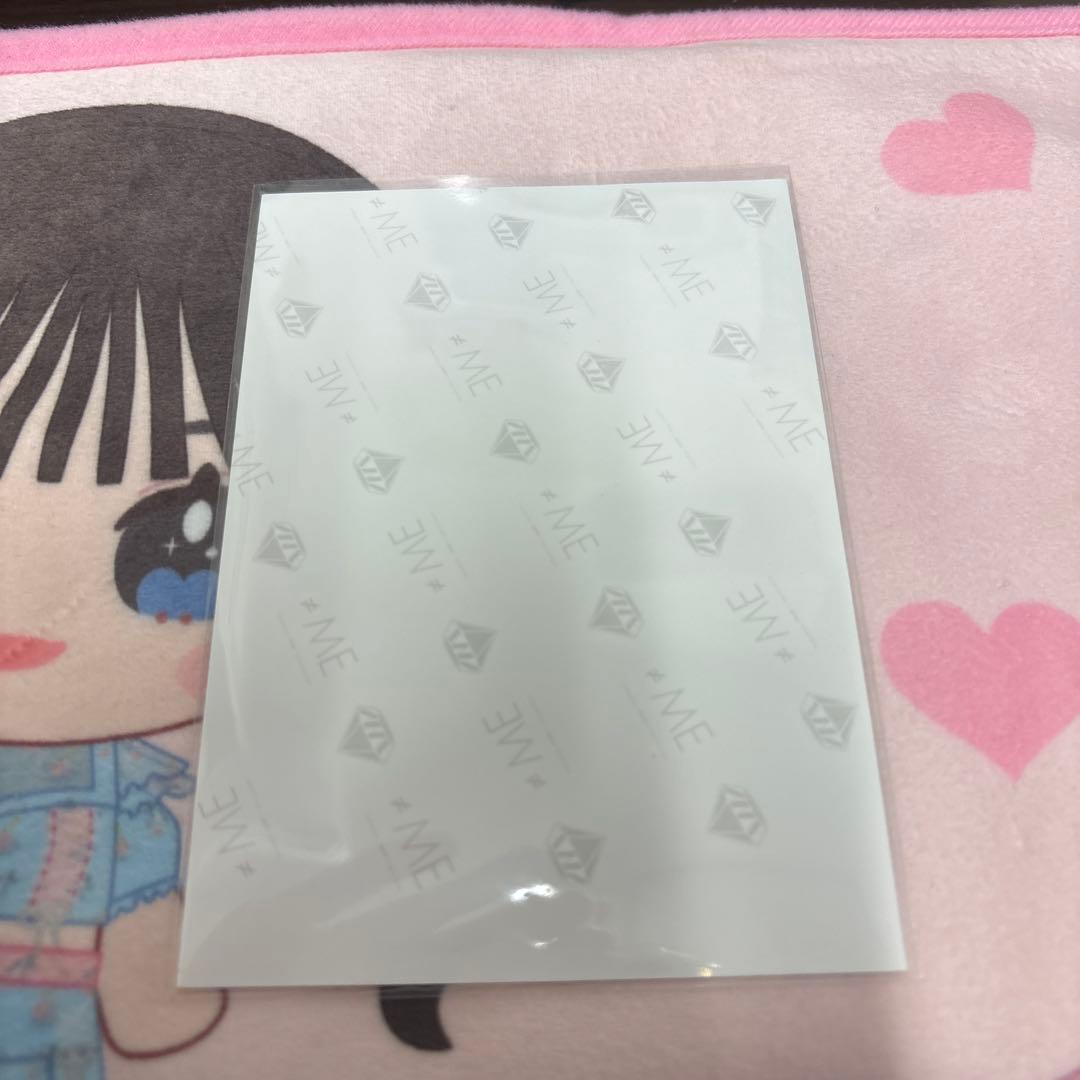 河口夏音 サイン入り写真 December 2025