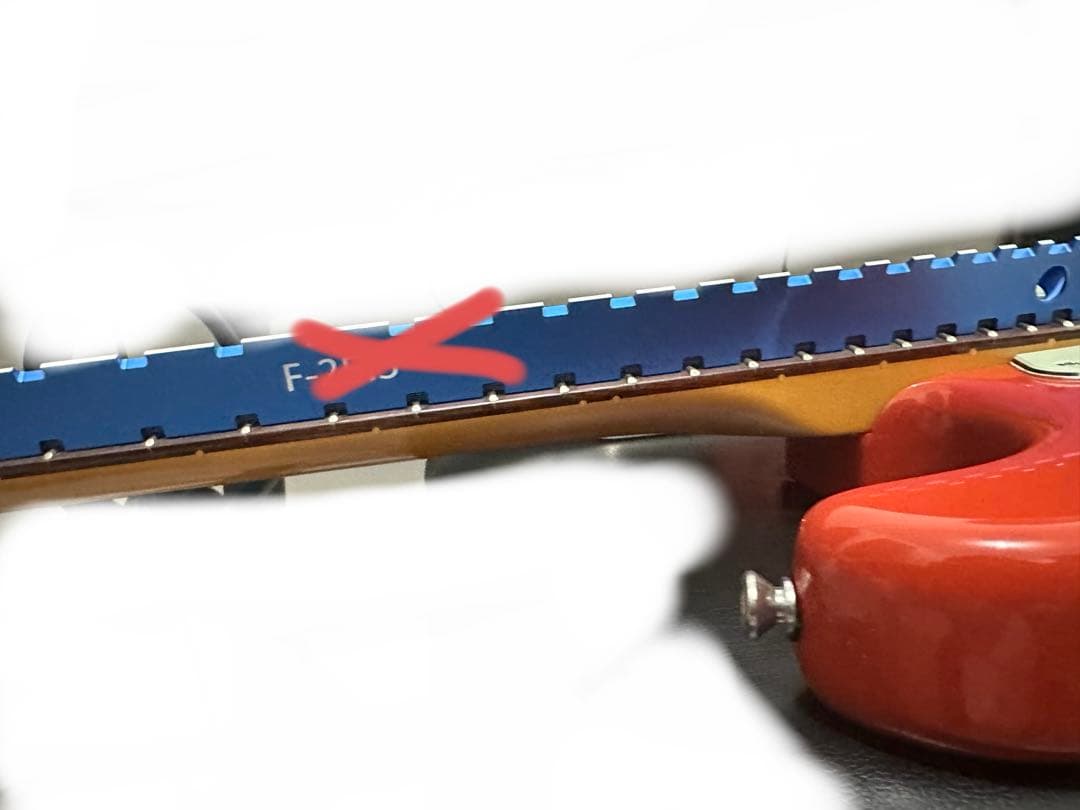 Squier Classic Vibe 60’s sストラトキャスター