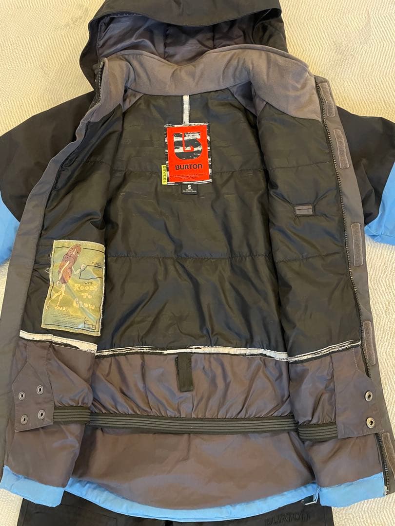 BURTON キッズ用スノーボードウェア（122～135cm）