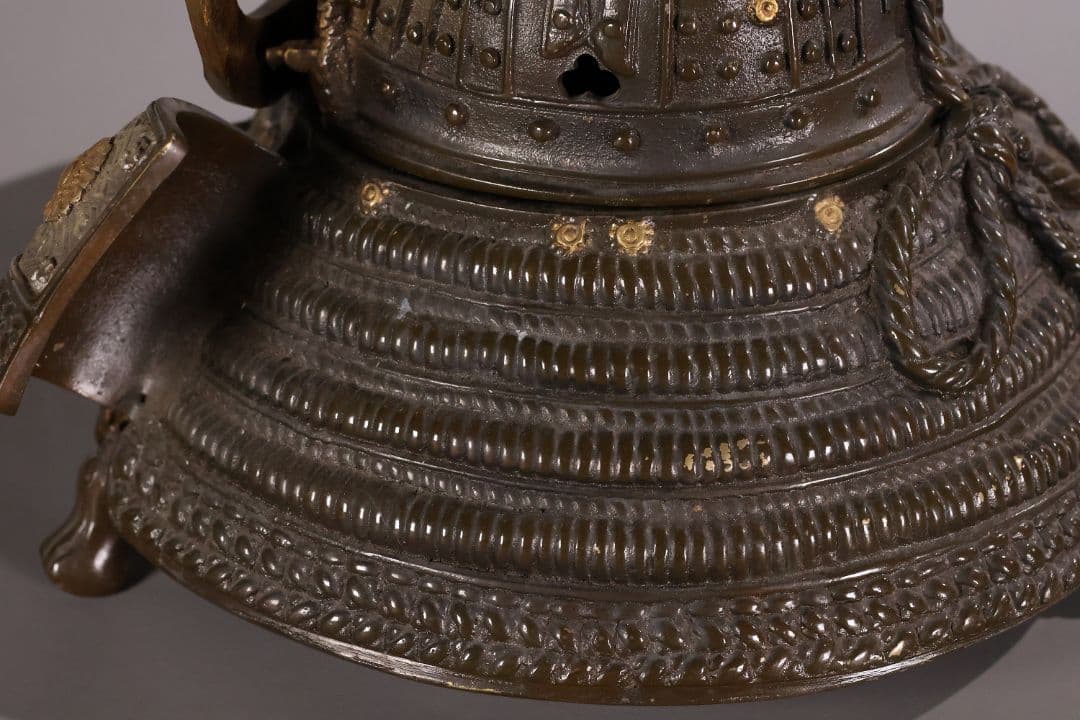 金工 龍光堂造 銅製 兜形 香炉 5374g 香道具 香爐 置物【MA756】