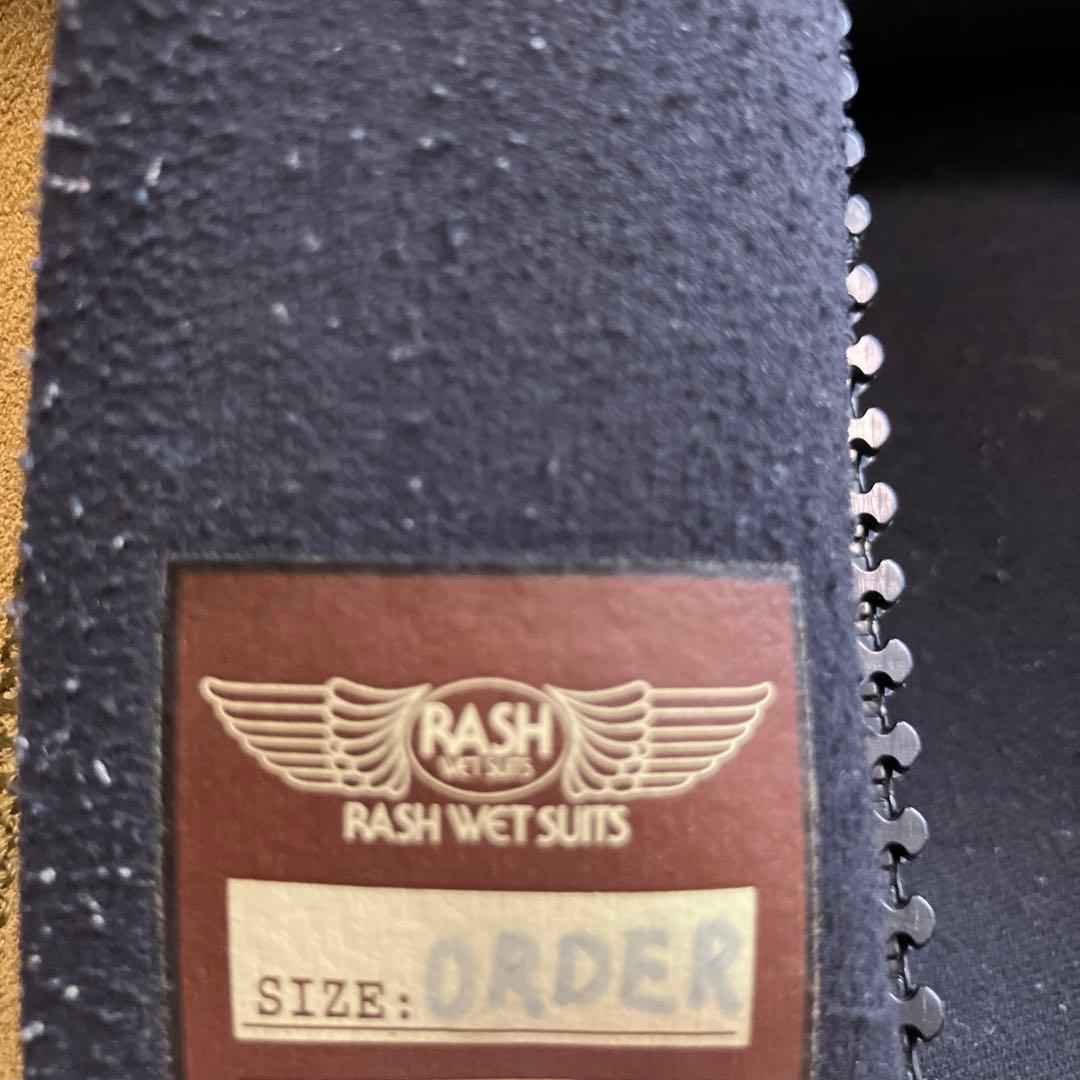 RASH フルスーツ　ブラックエディション