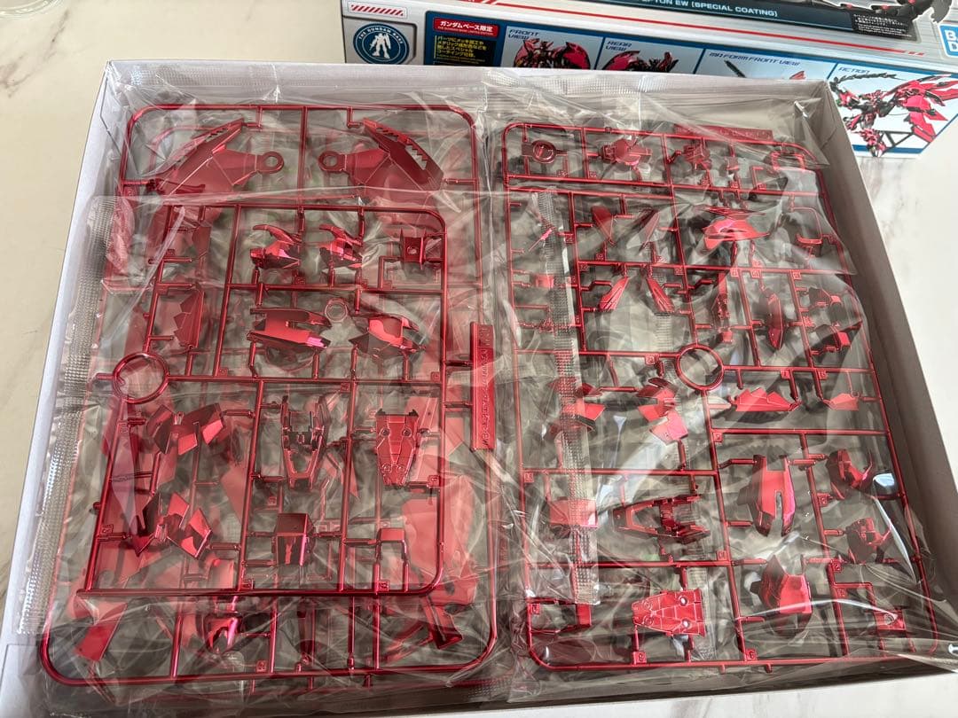 MG ガンダムベース限定 ガンダムエピオン EW[スペシャルコーティング]