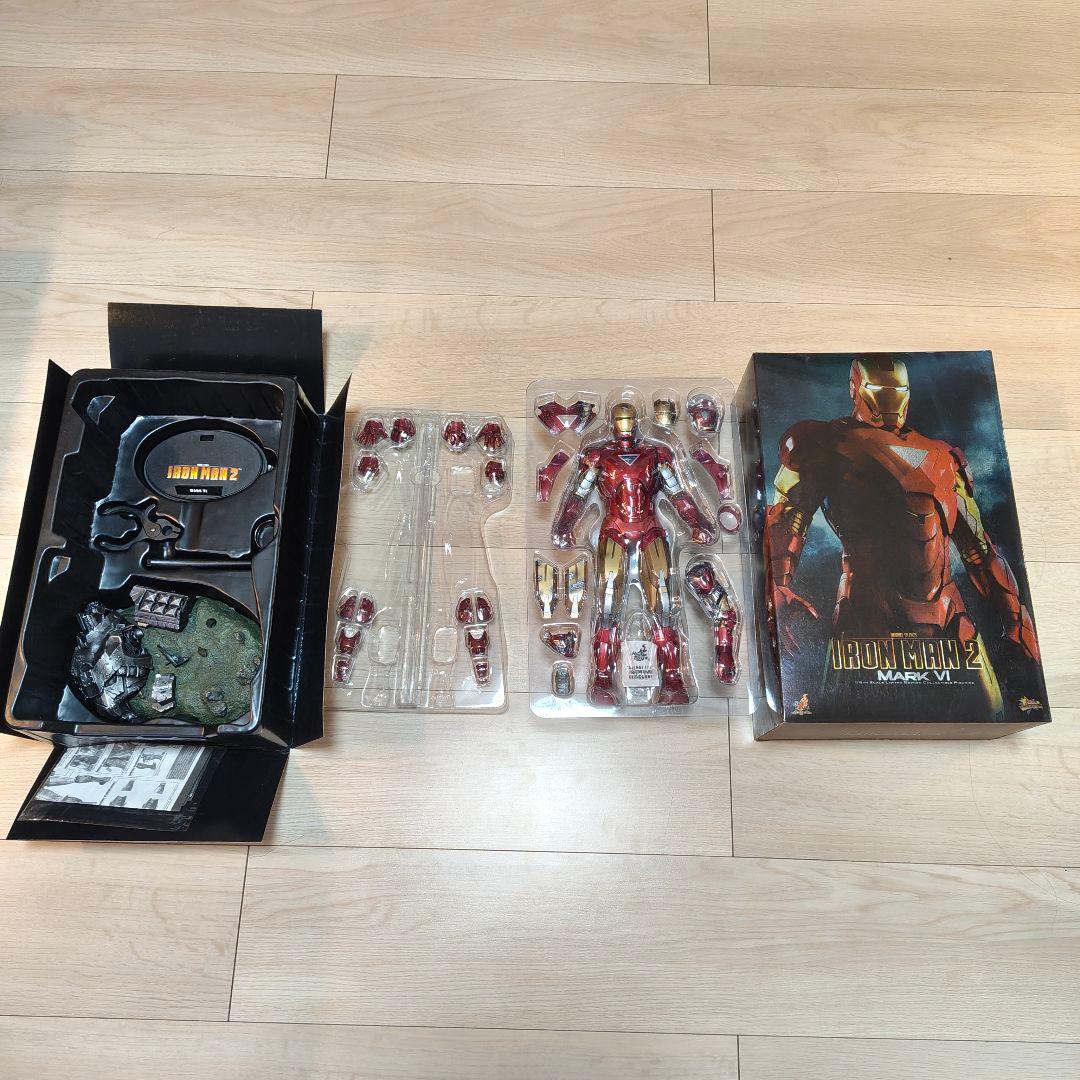 【送料無料】HOTTOYS ホットトイズ アイアンマン2 マーク6 フィギュア