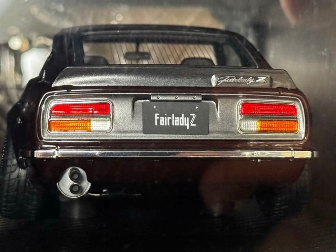 こ*あ様 Nissan Fairlady Z [S30] 1/18 マルーン