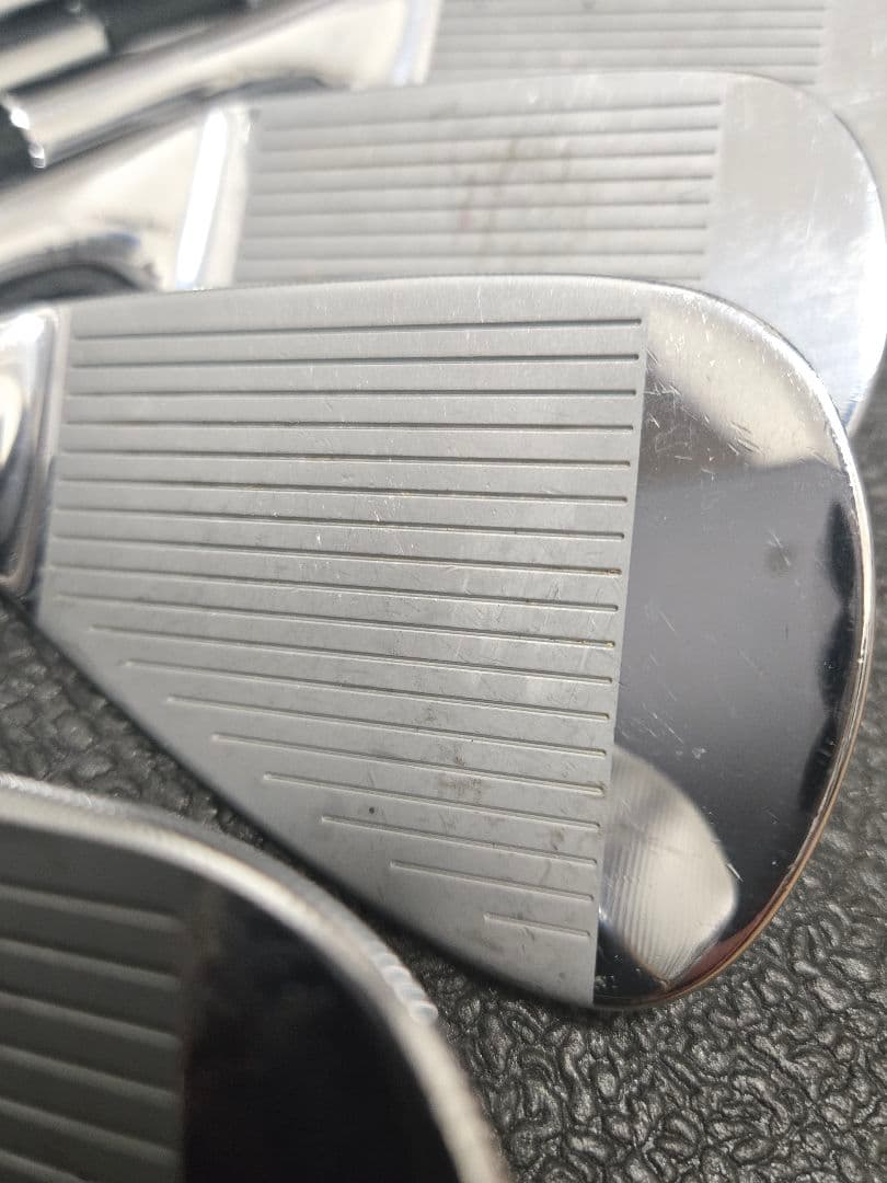 TaylorMade P-7TW 3I〜PW ダイナミックゴールド　8本セット