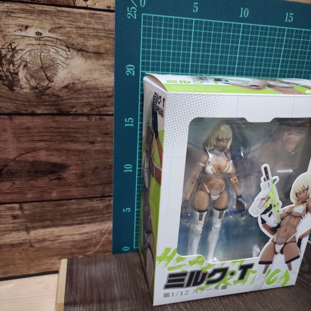 蝸之殻スタジオ 1/12 TAPIGAL ミルク・T