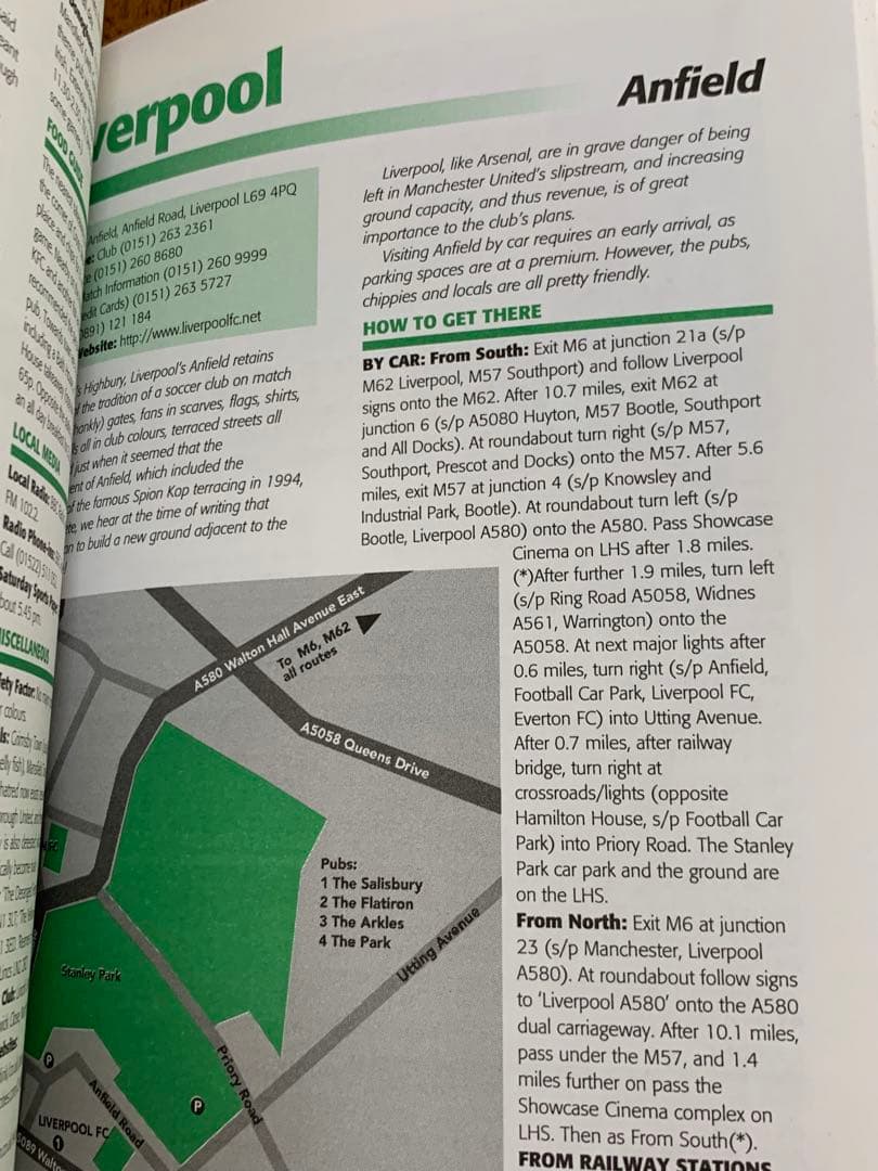 廃刊　football fans guide 2000/2001