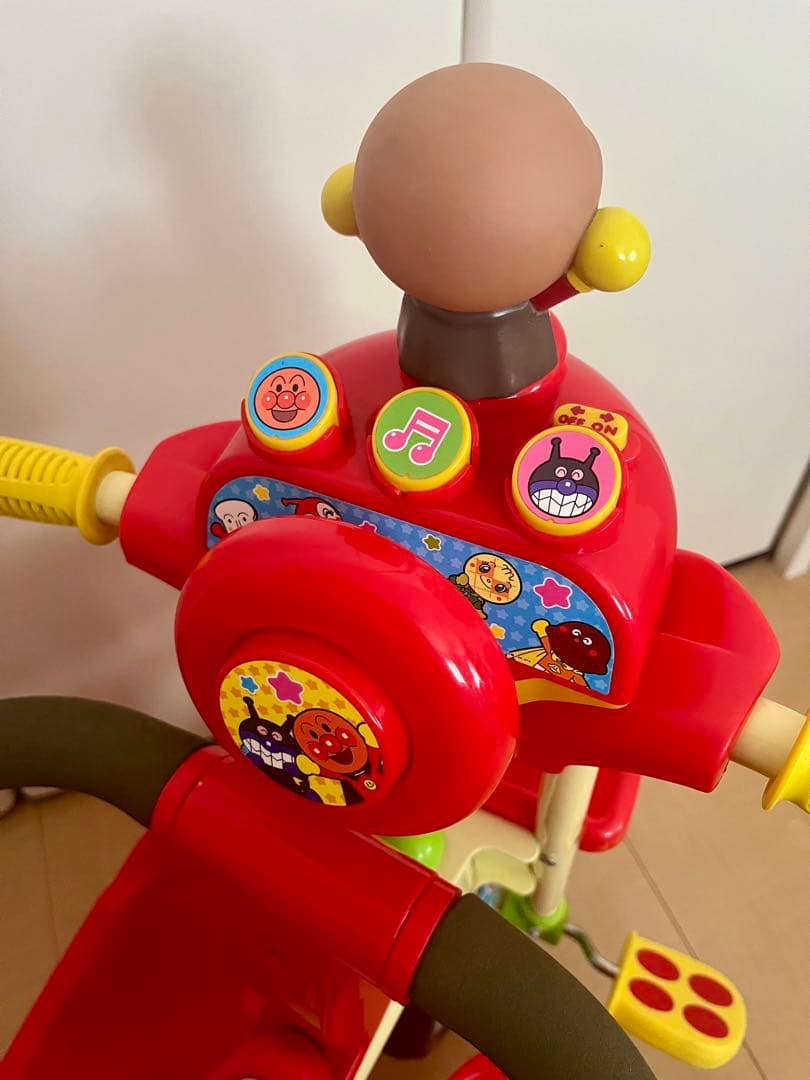 アンパンマン デラックスⅡ 三輪車 赤