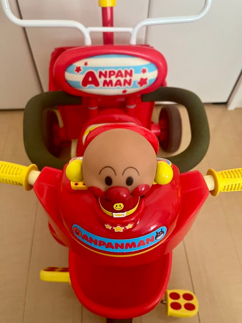 アンパンマン デラックスⅡ 三輪車 赤