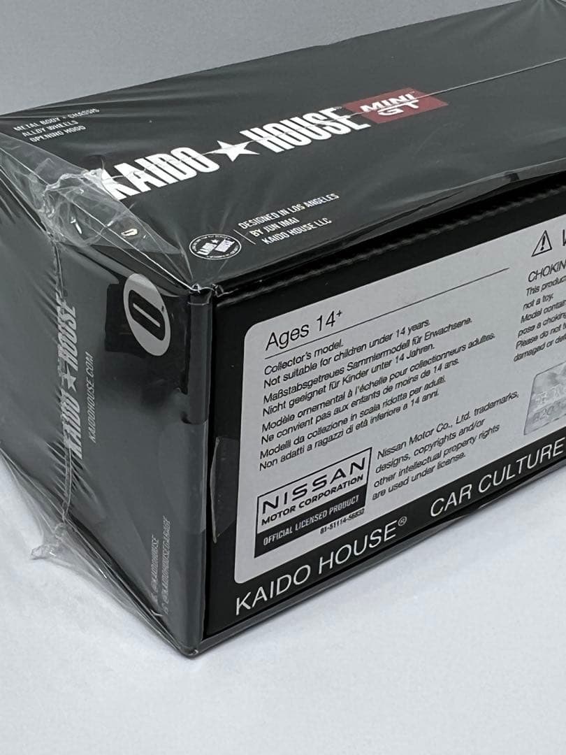 MINI GT KAIDO HOUSE DATSUNフルカーボン　チェイス