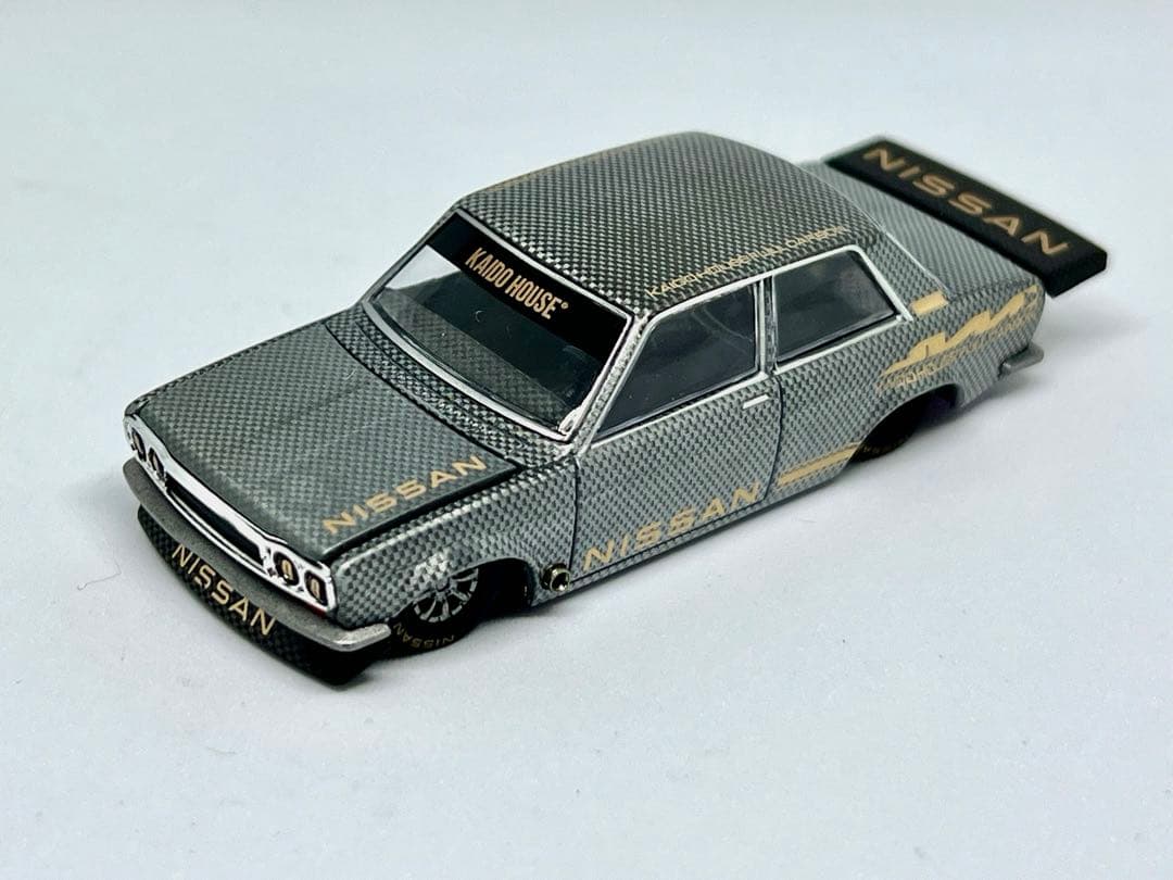MINI GT KAIDO HOUSE DATSUNフルカーボン　チェイス