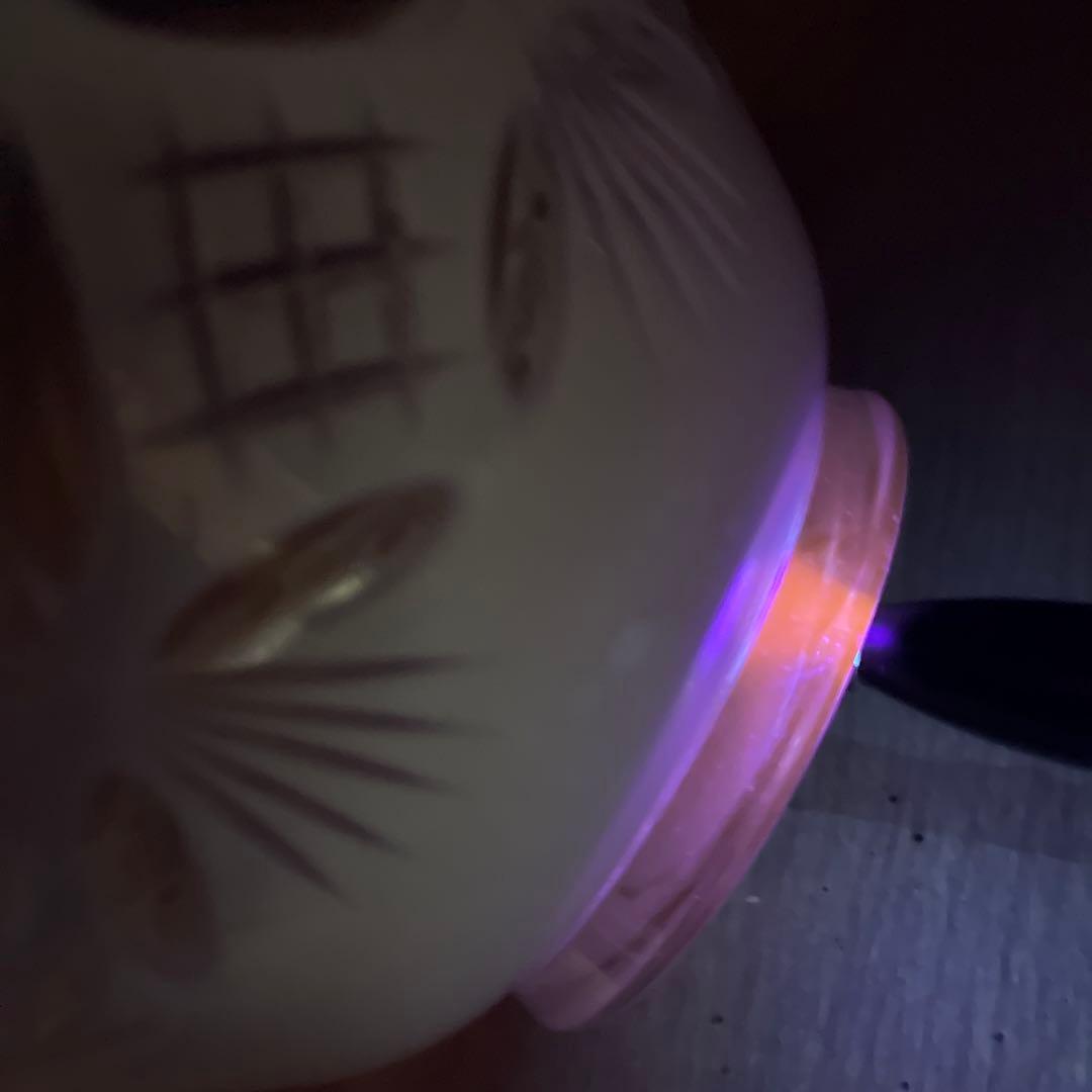 骨董　時代ガラス　超希少　白被せ切子　電笠調　和モダンカット　輪花　氷コップ１客