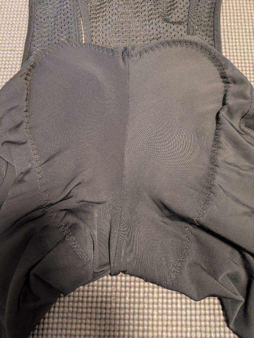 パールイズミ　コールド シェイド ビブ パンツサイズM