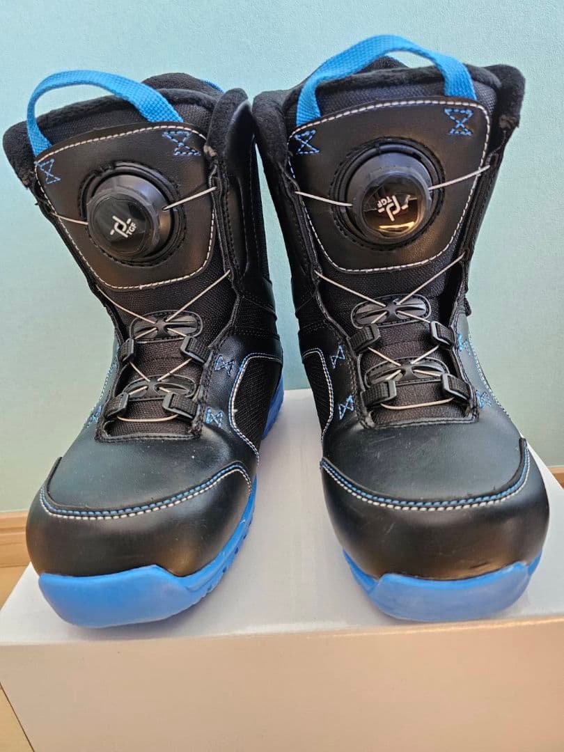 スノーボードウェア　ブーツ