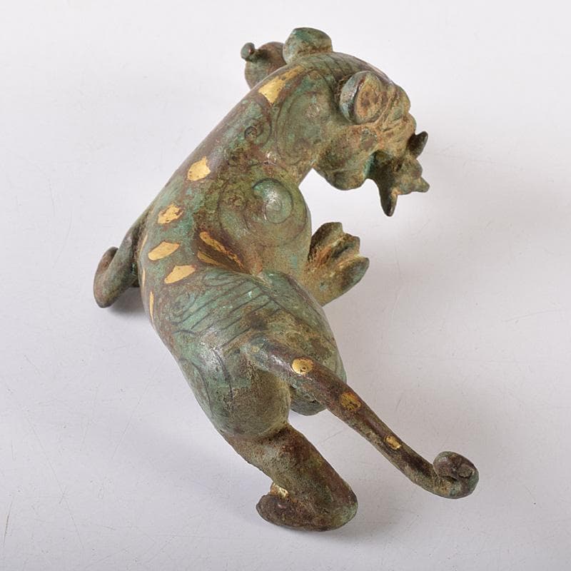 中国　古銅青銅鍍金　虎噬鹿　置物　M　R8096