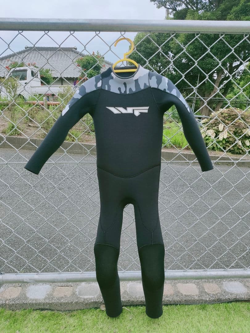 キッズ105cm17kg World Force ウエットスーツ ALL3mm