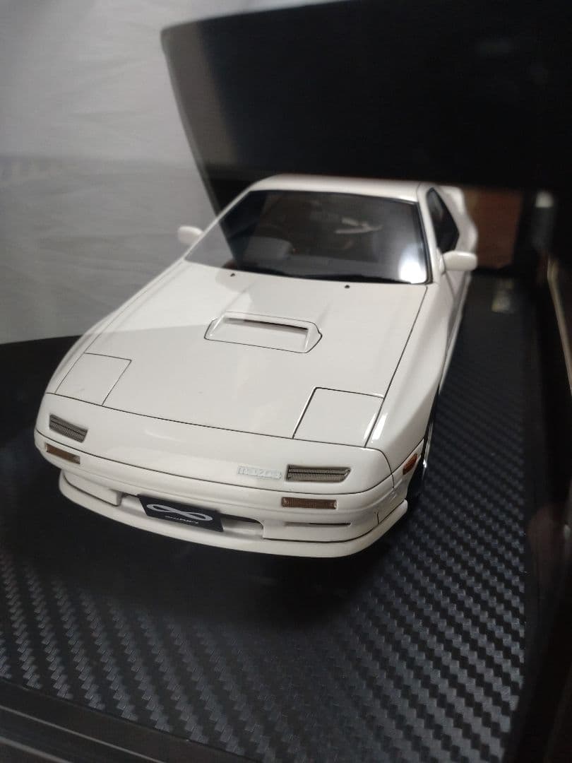 イグニッションモデル RX-7 FC3S 1/18 ホワイト