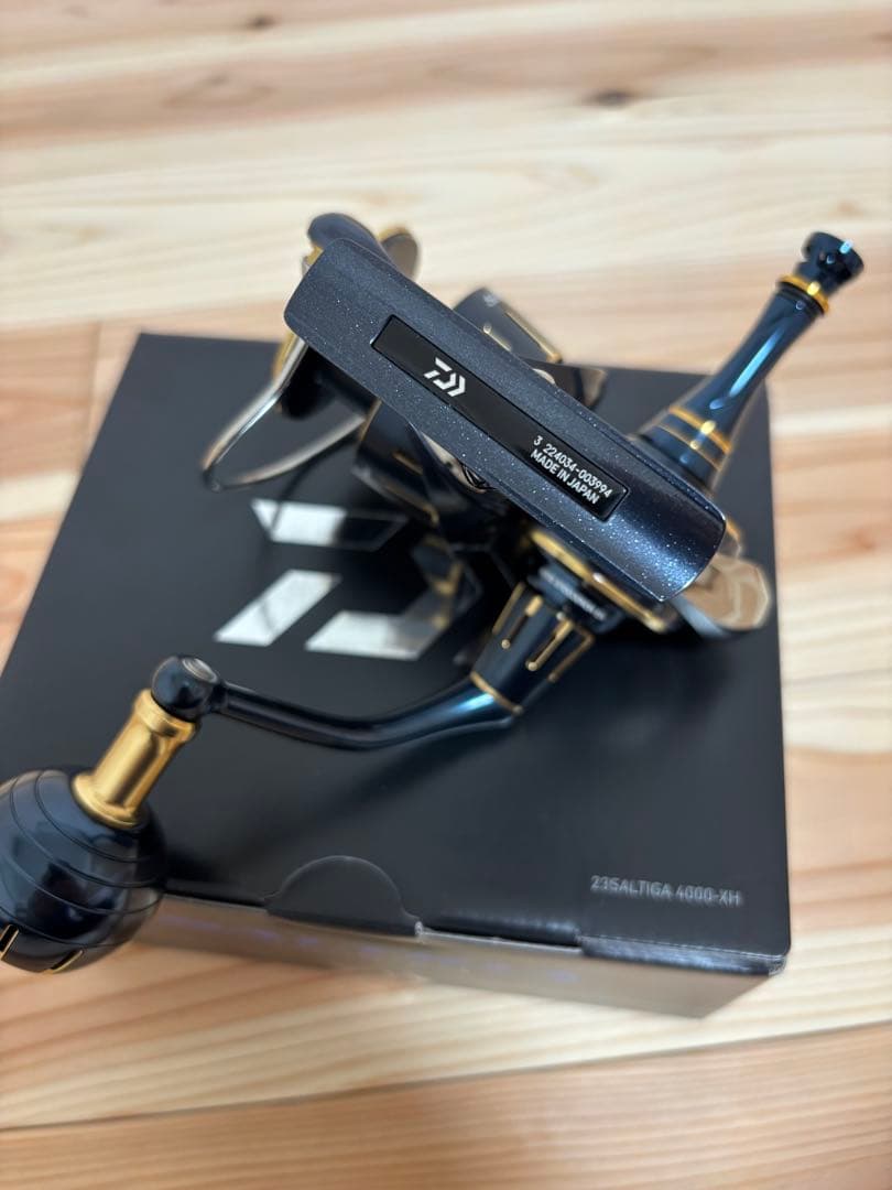 23ソルティガ 4000XH 超美品