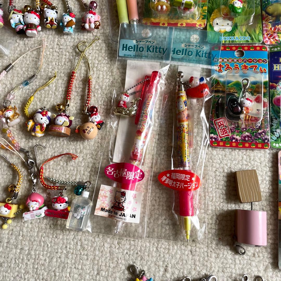 ハローキティ ご当地キティ ストラップ 根付 チャーム　ペン　200個