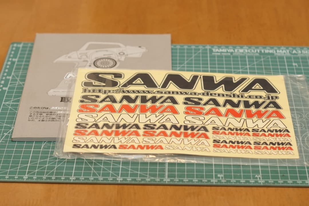 SANWA (サンワ) M12S RS 送信機 純正Li-Feバッテリー付