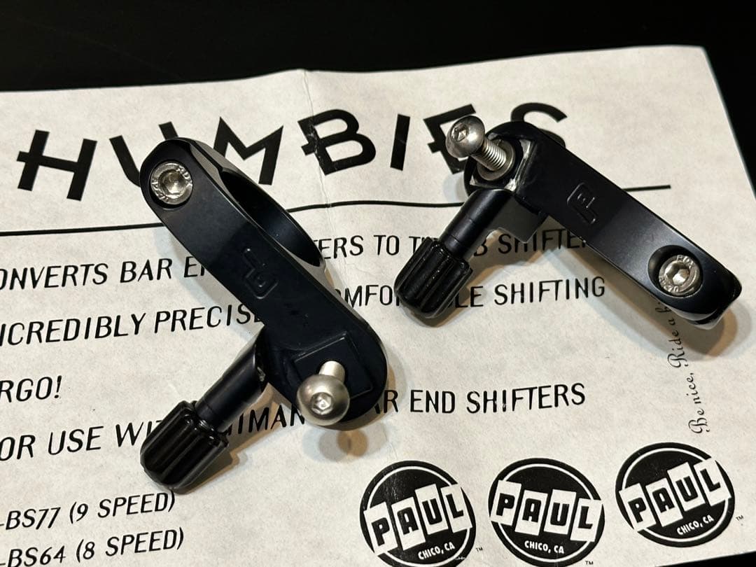 PAUL THUMBIES ポール　サミーズ