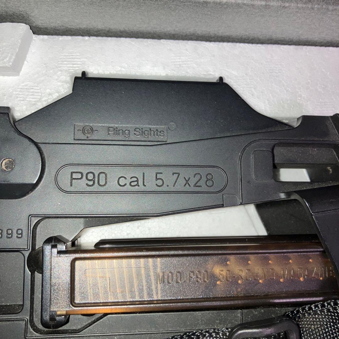 東京マルイ　P90