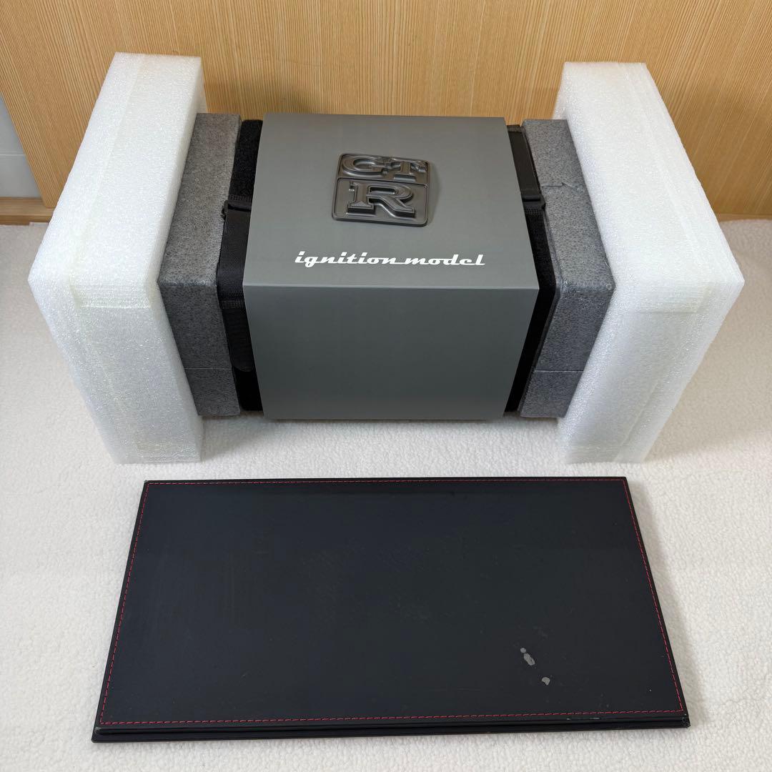 日産 スカイライン 1/12 Skyline 2000 GT-R シルバー