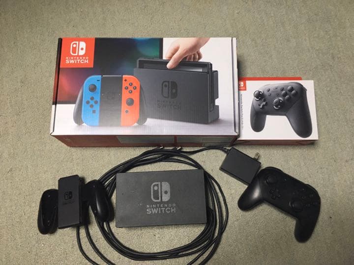 【美品】Nintendo Switch スイッチ旧型本体&プロコン、カバー付