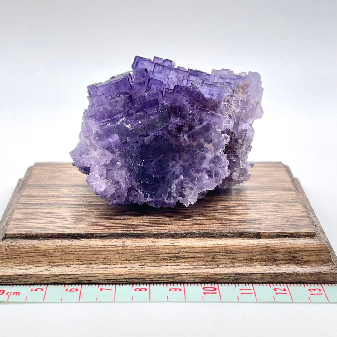 中国 新疆ウイグル自治区産 フローライト 鉱物標本