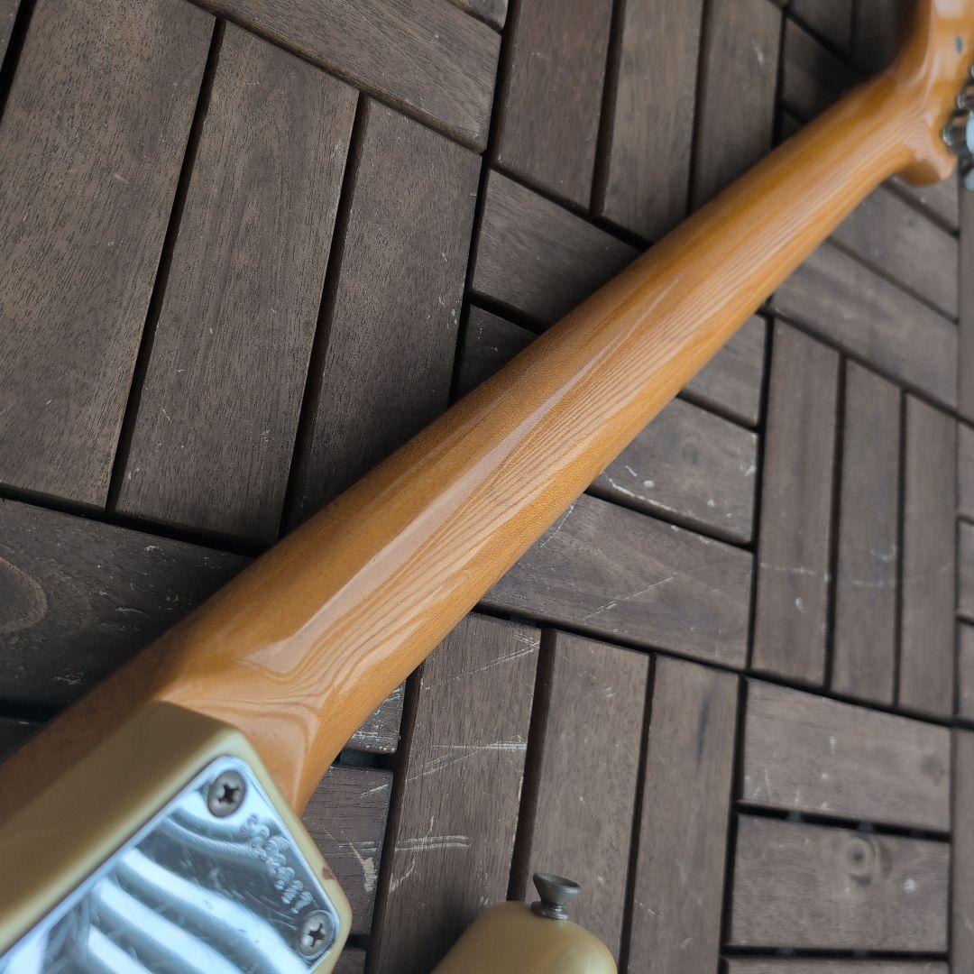 SQシリアル FENDER Squier ストラト ビンテージ