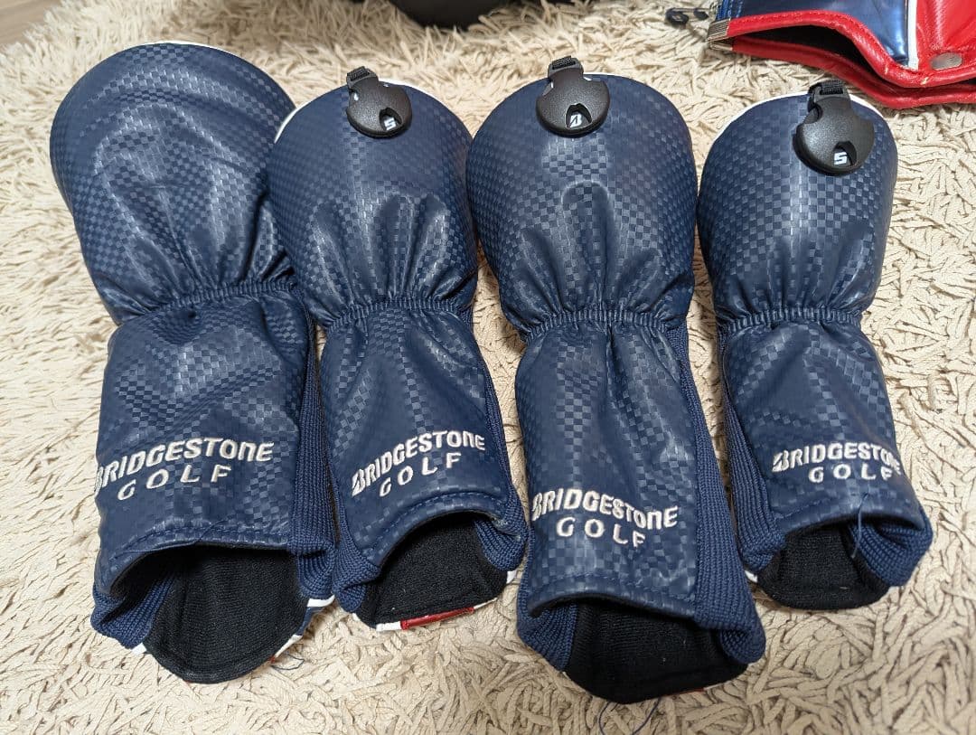 BRIDGESTONE メジャーコレクション　キャディバッグ 　ヘッドカバー付き