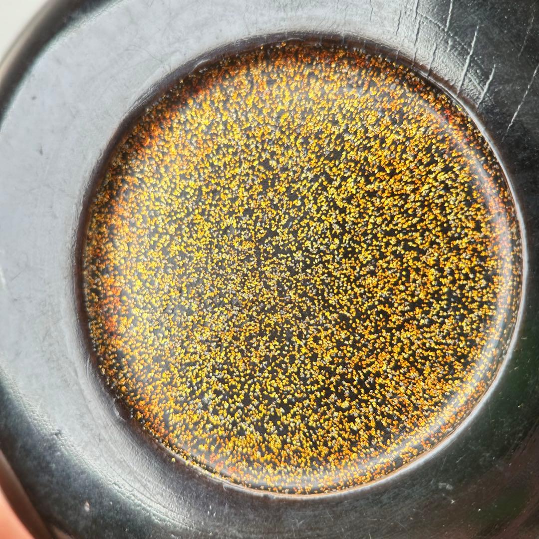 A066茶道具　黒漆塗　金彩蒔絵　草文　香合　時代箱付