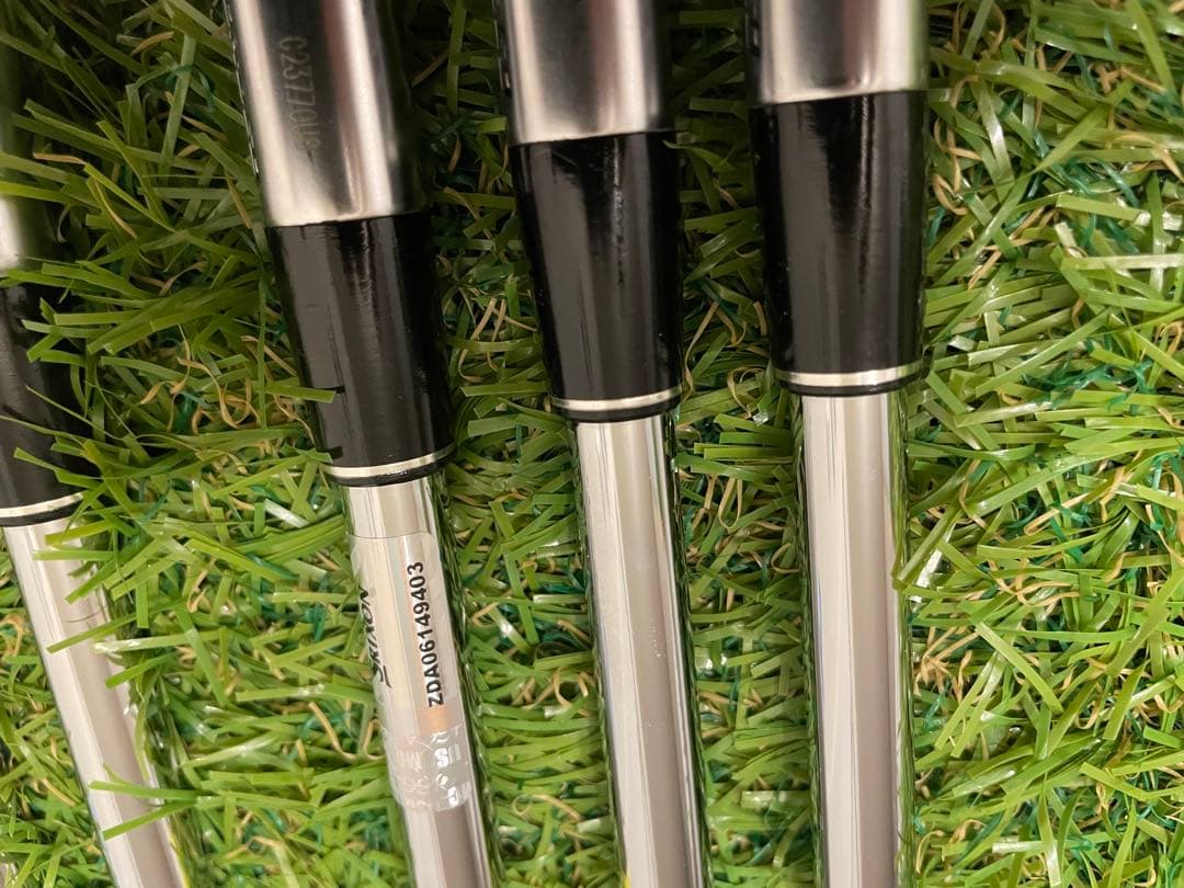 大人気　ダンロップ スリクソン ZXi5 アイアン 6本 モーダス105S