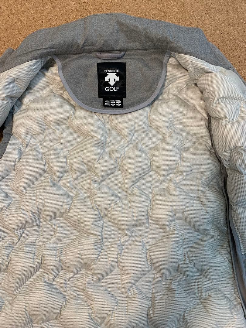 ダウンベスト　デサントゴルフ