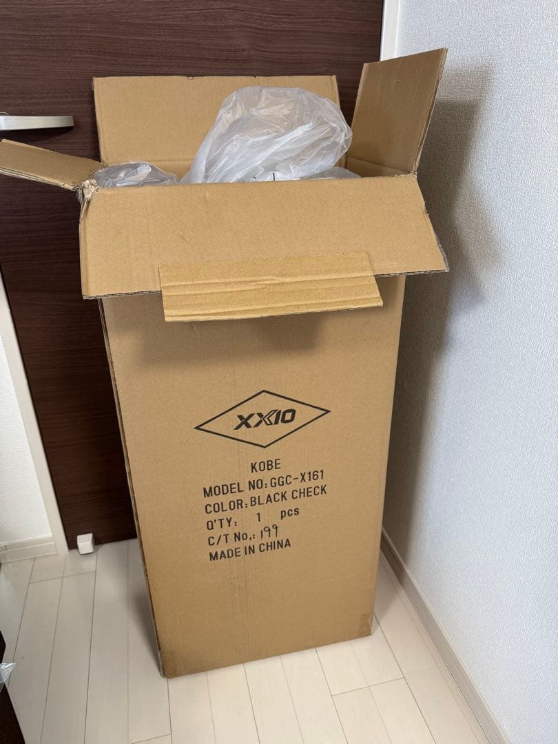 XXIO チェック柄ゴルフバッグ ブラック（未使用品）