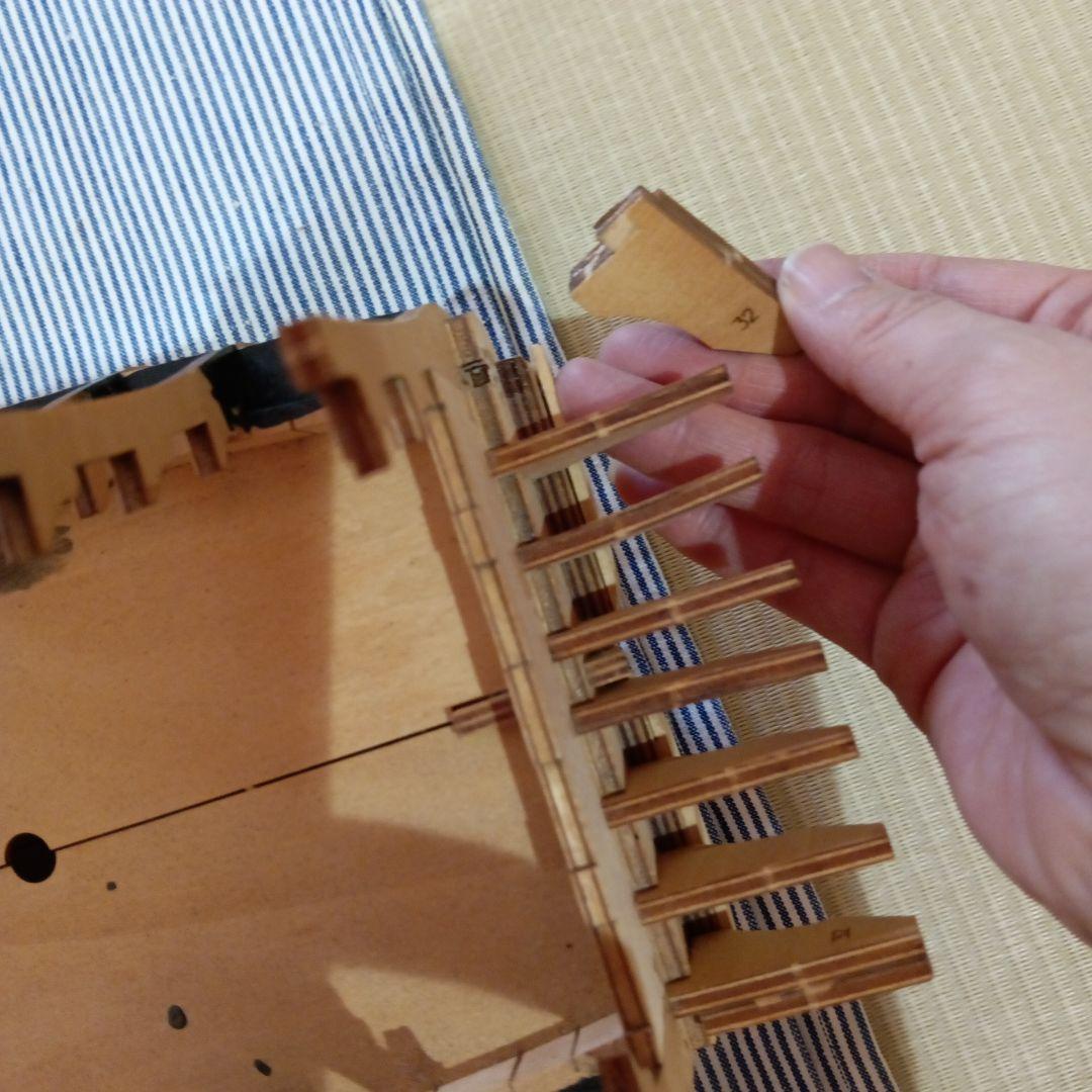 デアゴスティーニ①　週刊　HMSゥ゙ィクトリーを作る　victory 船本体