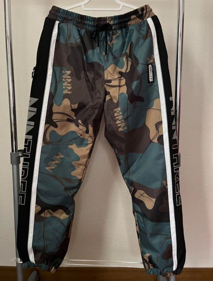 NNN（エヌスリー）　スノーボードパンツ　ウェア