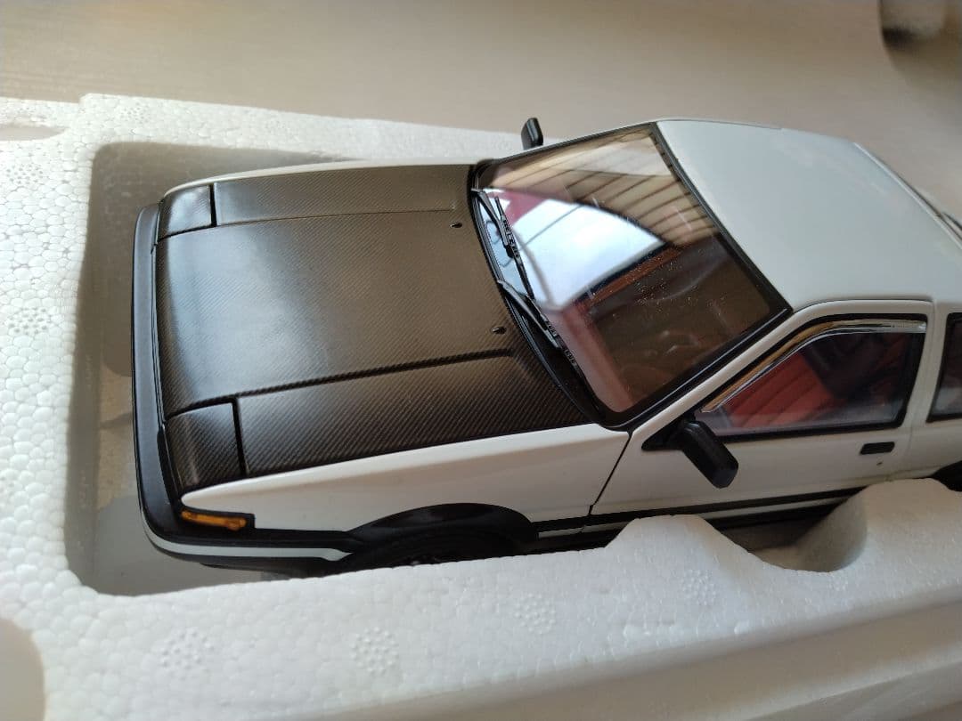 オートアート 1/18 AE 86 頭文字D Project D ver.