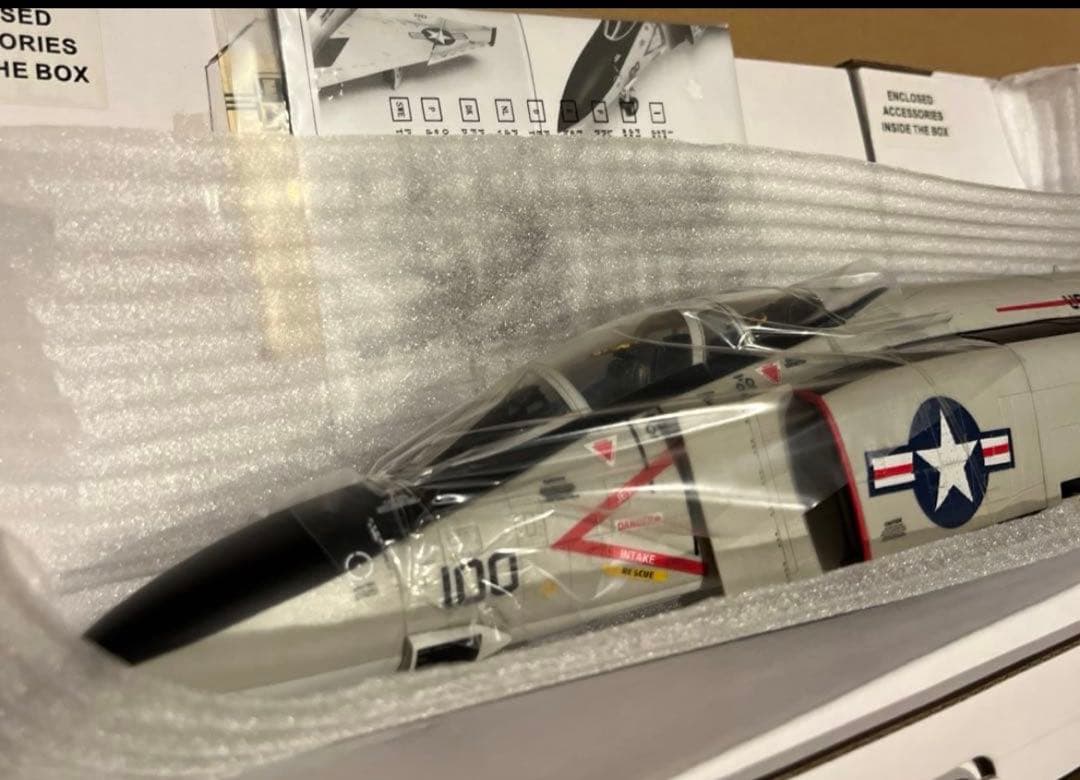 童友社1/32 エリートフォースF-4J ファントムII ブラックナイツbbi