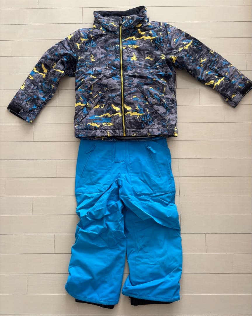 スキーウェア　スノーボードウェア　子供　キッズ・ジュニア　クイックシルバー DC